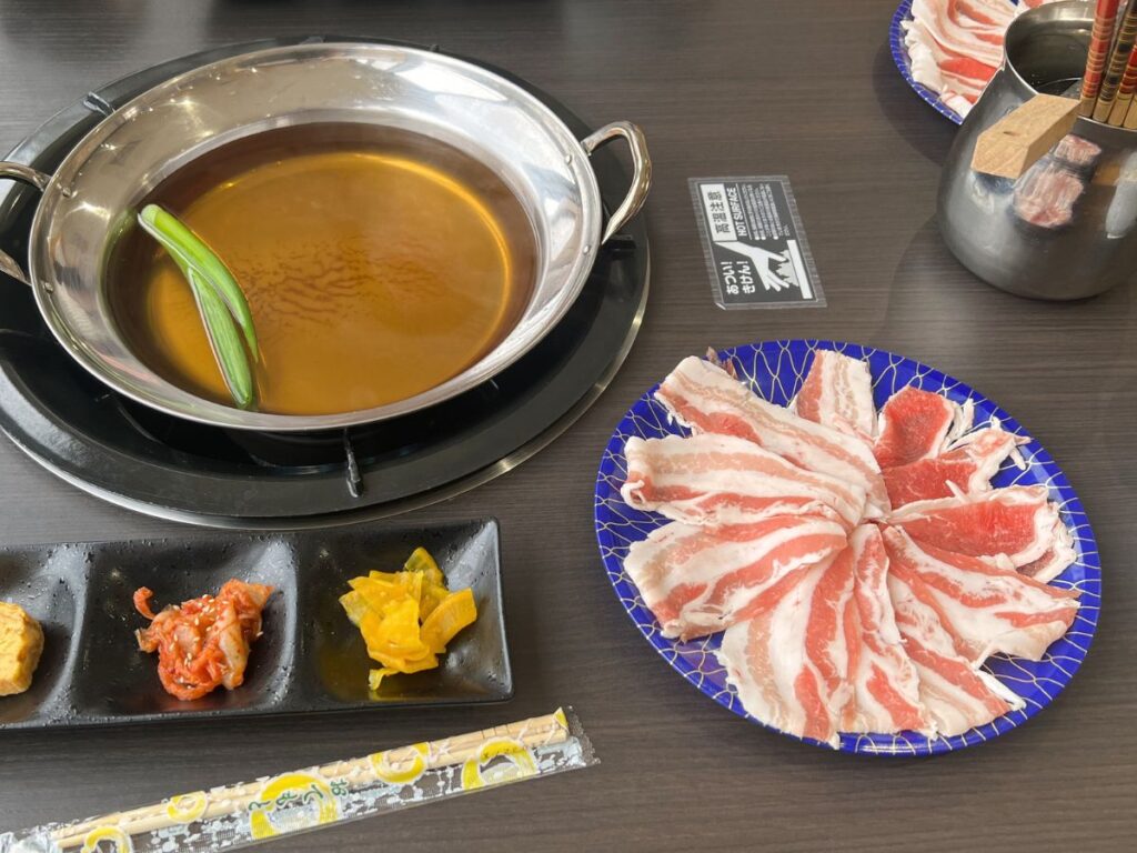 鹿児島産黒豚のしゃぶしゃぶ