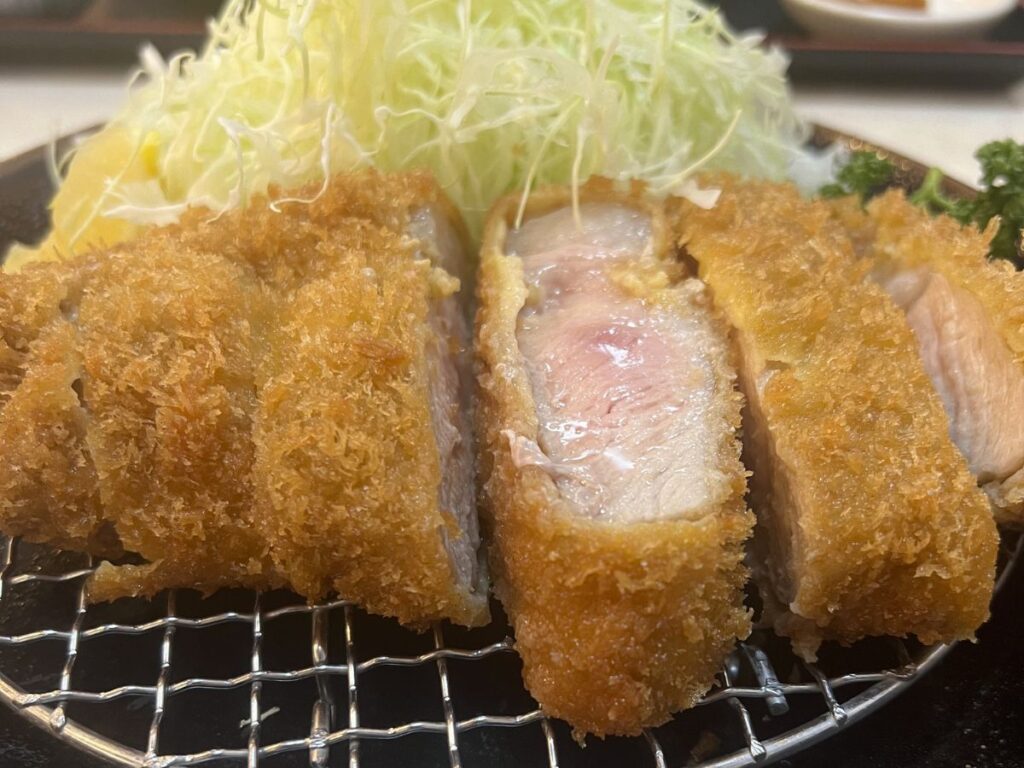 鹿児島産黒豚を使ったとんかつ